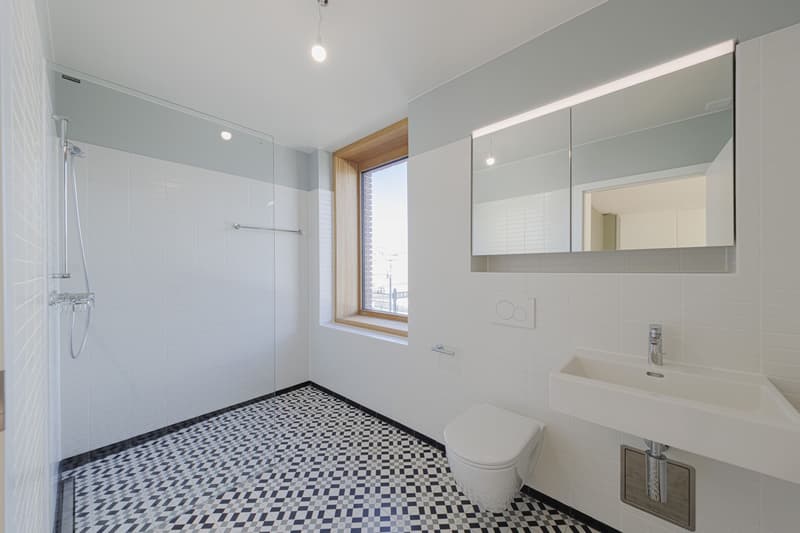 B22_04_4200_1.5-salledebain.jpg