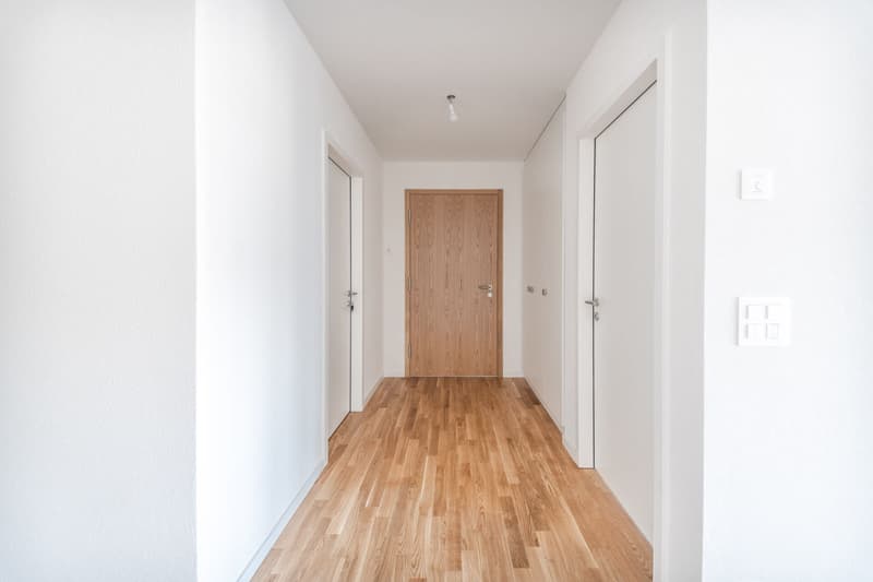 Hall.jpg