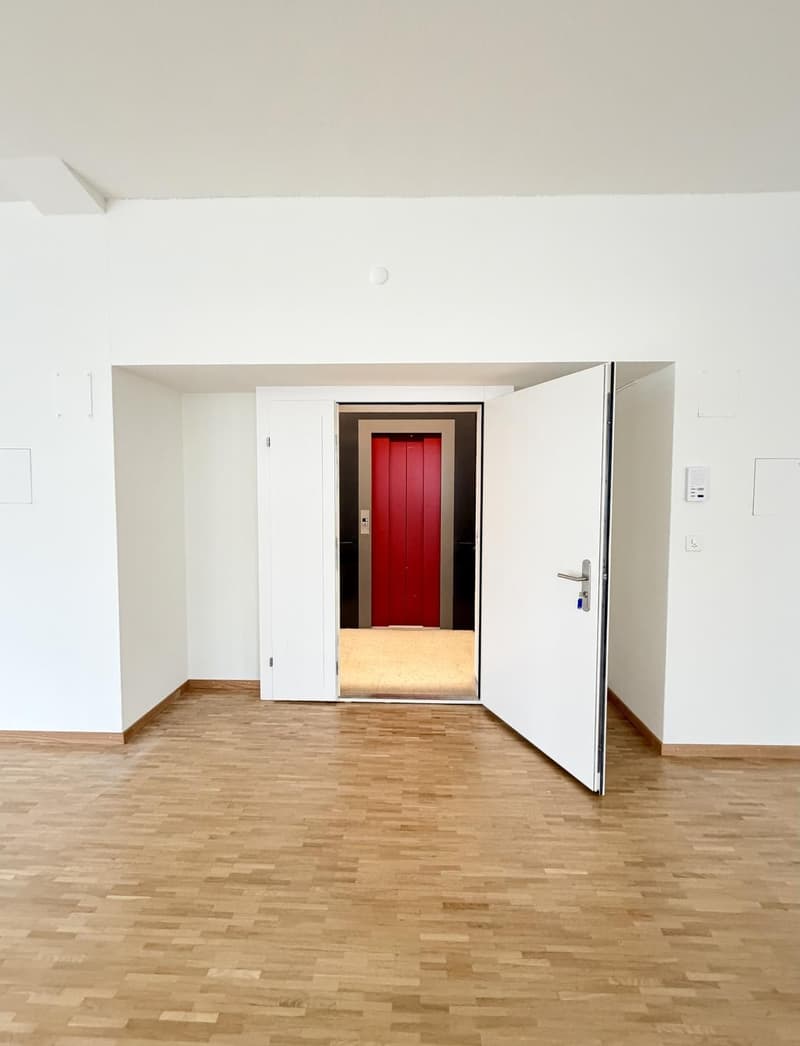 Ihr neues Office direkt beim Bahnhof Oerlikon (3)