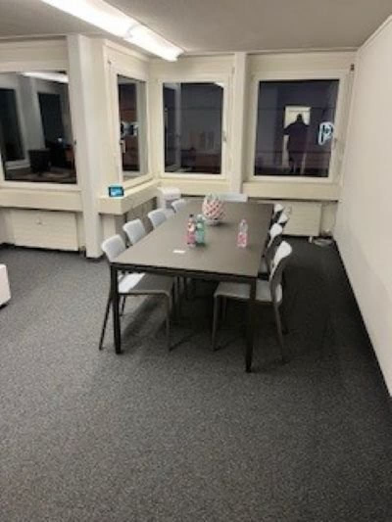 Büro 1