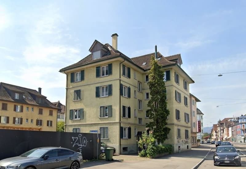 Haus_aussen.JPG