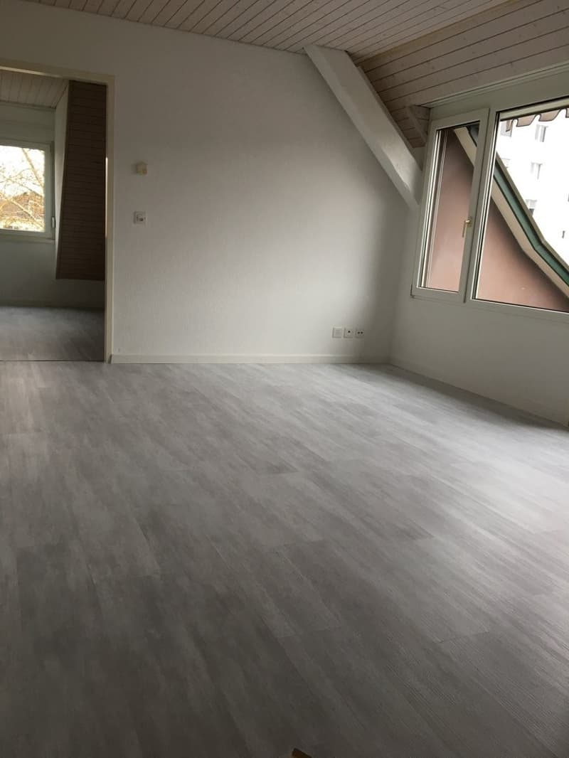 Wohnzimmer_1_Boden_neu.JPG