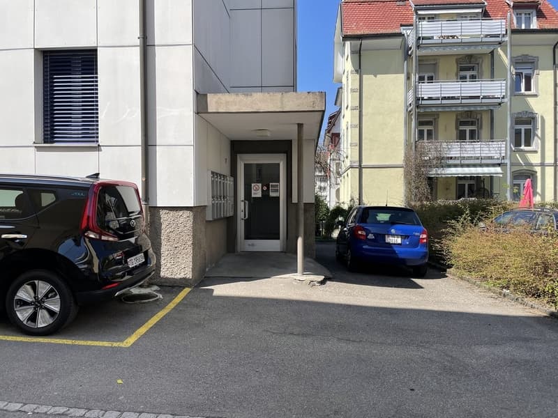 Parkplatz Nr. 9