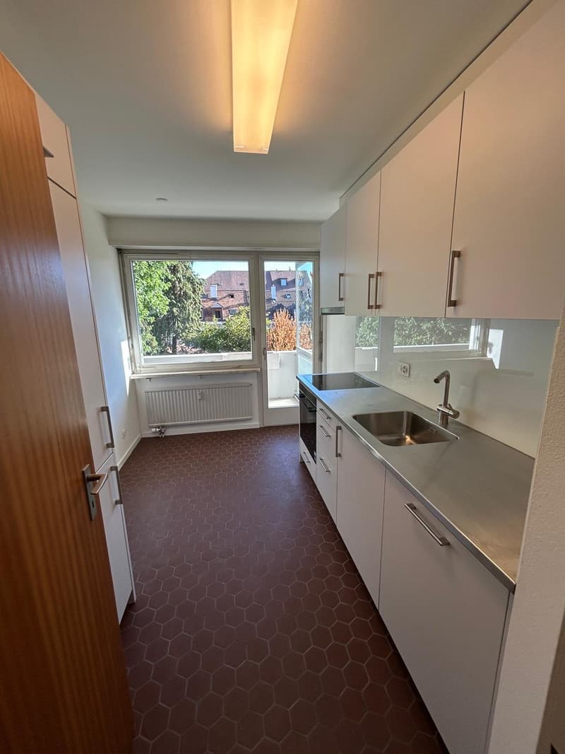 Attraktive 3.5-Zimmer-Wohnung mit 2 Balkonen Nähe Schützenmattpark (3)