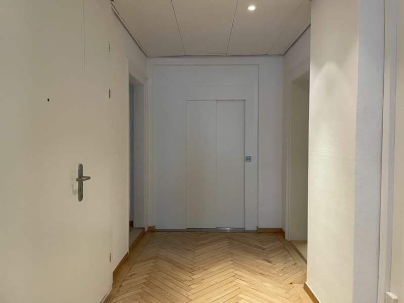 Repräsentative Altbau-Büros im Seefeld zu vermieten (5)