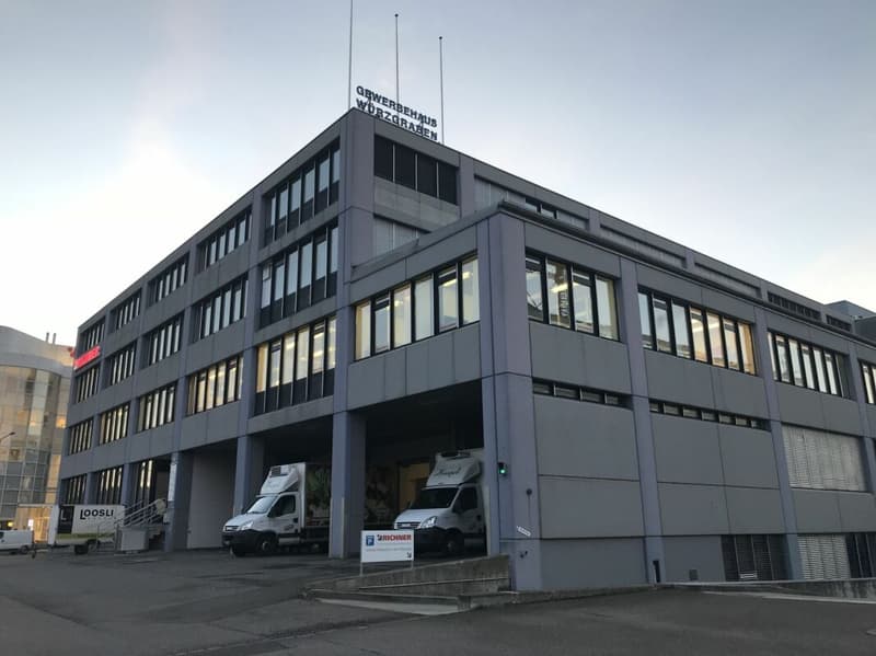 Attraktive Gewerbefläche sucht neue Mieter (1)