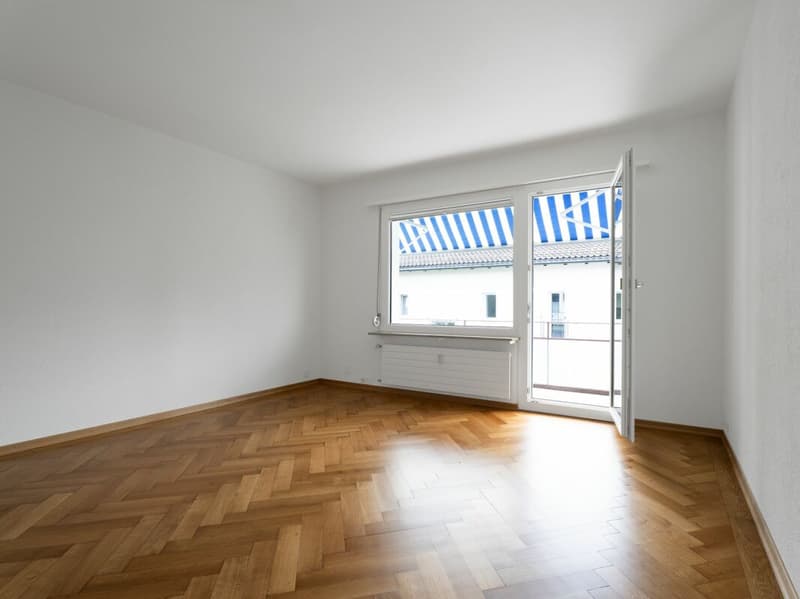 Frisch sanierte 4-Zimmer-Wohnung im Kreis 6 (7)