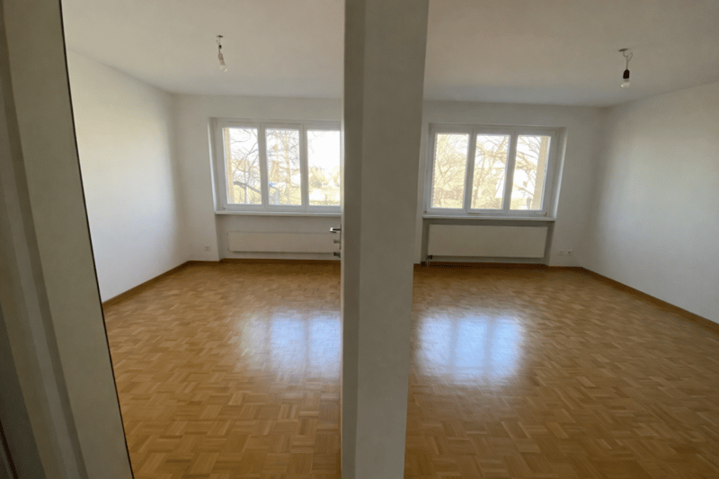 Helle und freundliche 2-Zimmer-Wohnung in West-Oerlikon (4)