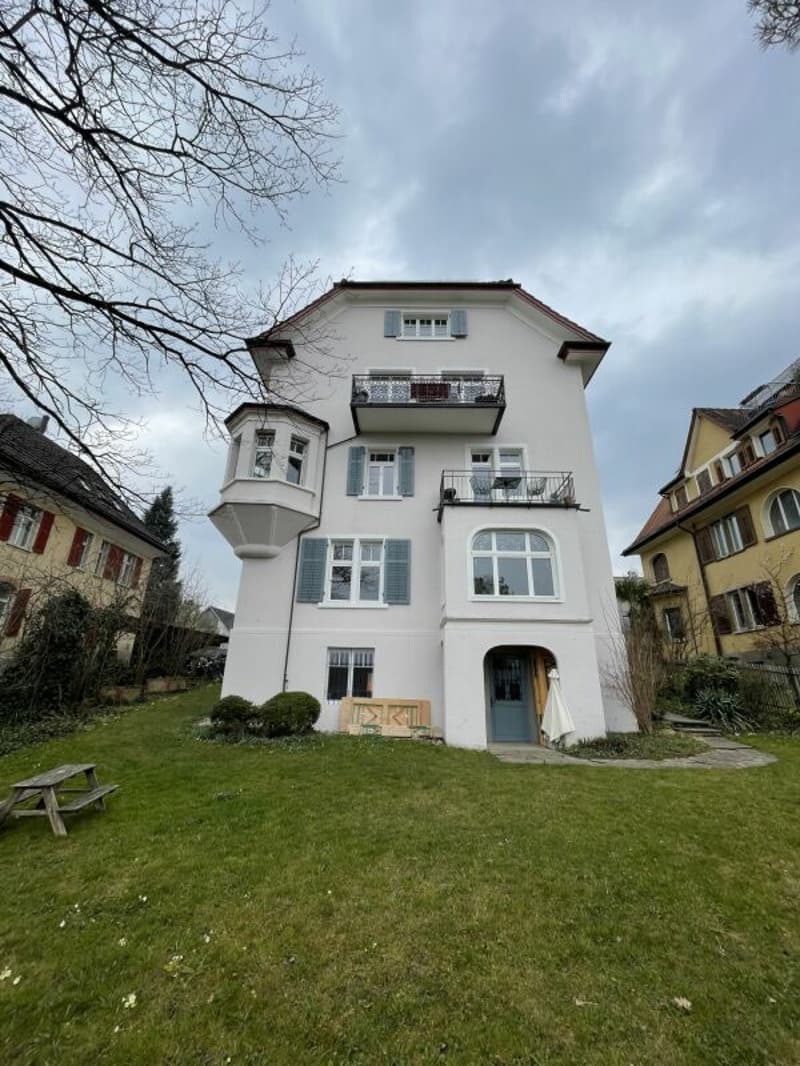 Charmante 4-Zimmerwohnung in Zürich (11)