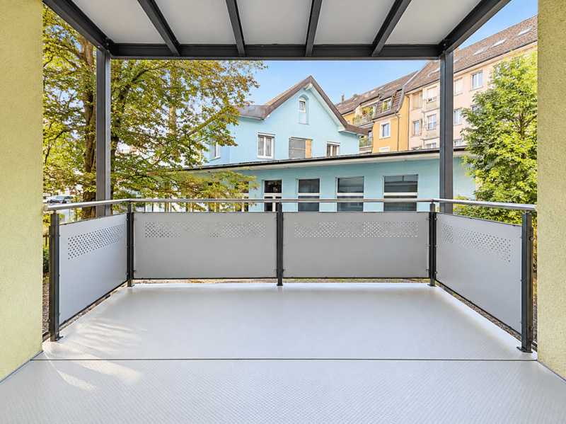 Charmante 4-Zimmer-Wohnung mit sonnigem Balkon zu vermieten (10)