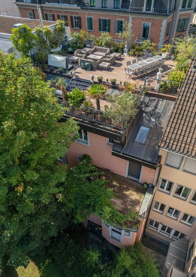 CHARMANTE ANLAGEIMMOBILIE AN BEGEHRTER ZÜRCHER LAGE (2)