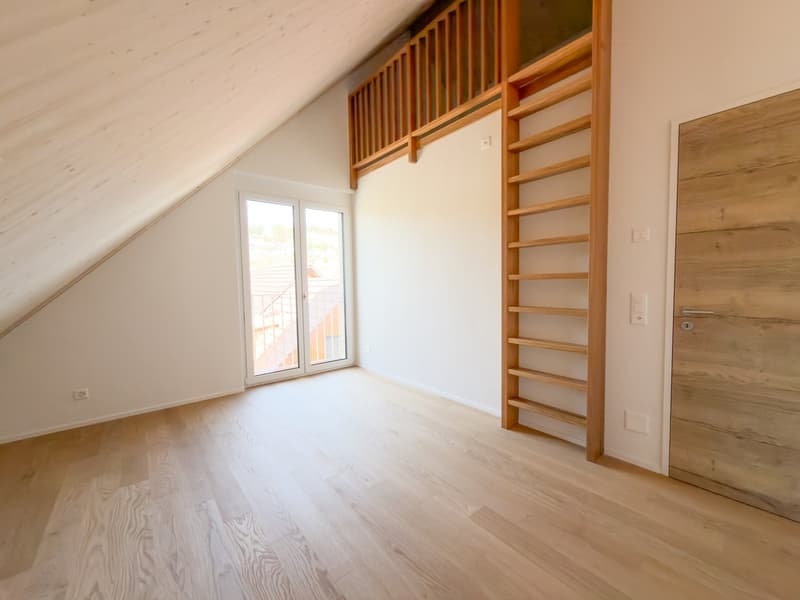 Erstvermietung - Grosszügige 4.5 Zimmer-Maisonettewohnung an ruhiger Lage (11)