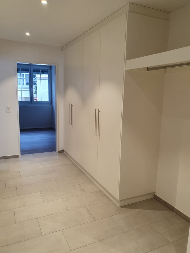 Moderne 4.5-Zimmer-Wohnung im Erdgeschoss in Bauma (4)