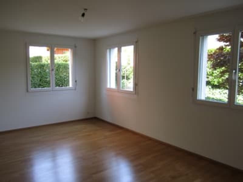 Attraktive 4-Zimmerwohnung in ruhigem Wohnquartier (5)