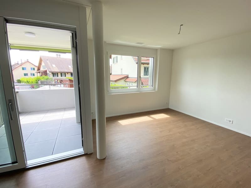 Charmante und modern ausgestattete 2.5-Zimmer-Wohnung mit Balkon (4)