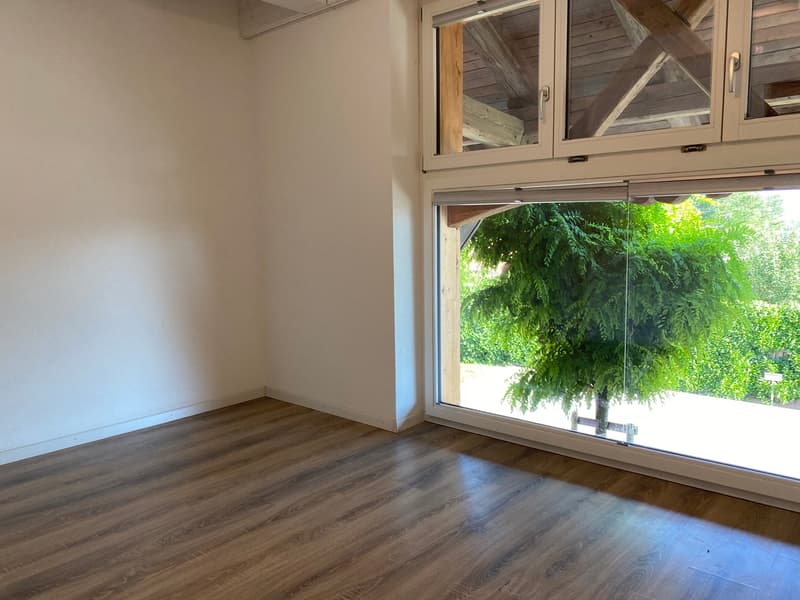Appartement de 5.5 pièces dans ferme rénovée à Estavayer-le-Gibloux (4)
