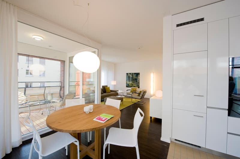 Möblierte 3.5-Zimmerwohnung in Zürich-Kloten (1)