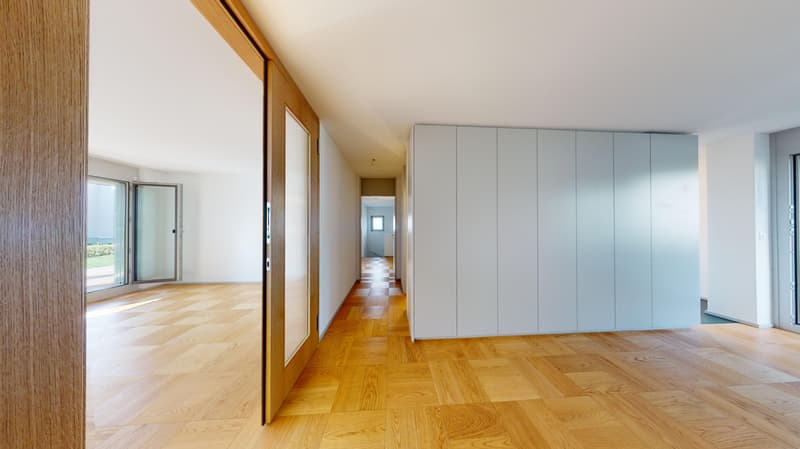 Grosszügige 4.5-Zimmer-Maisonettewohnung in Embrach (1)