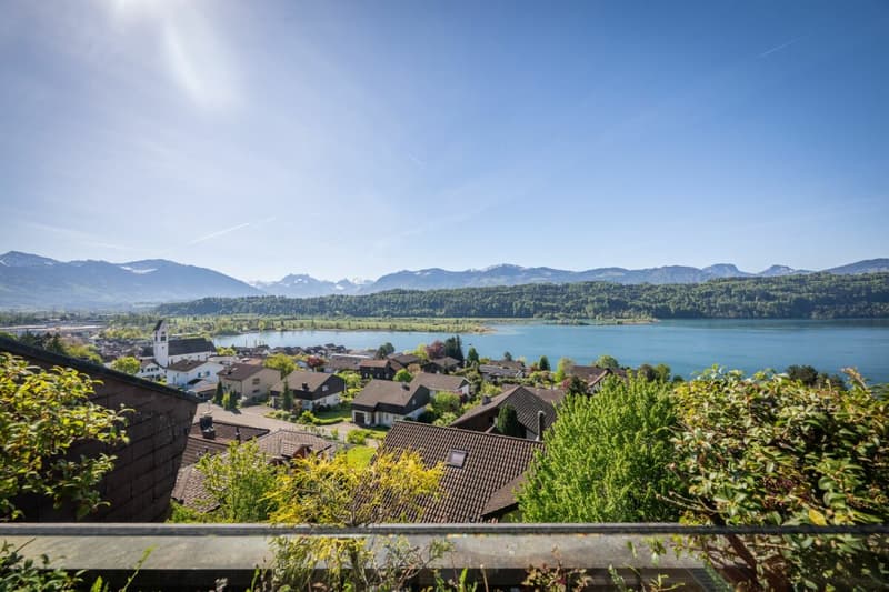 Maisonette-Wohnung mit atemberaubender Seesicht und Panoramablick (2)