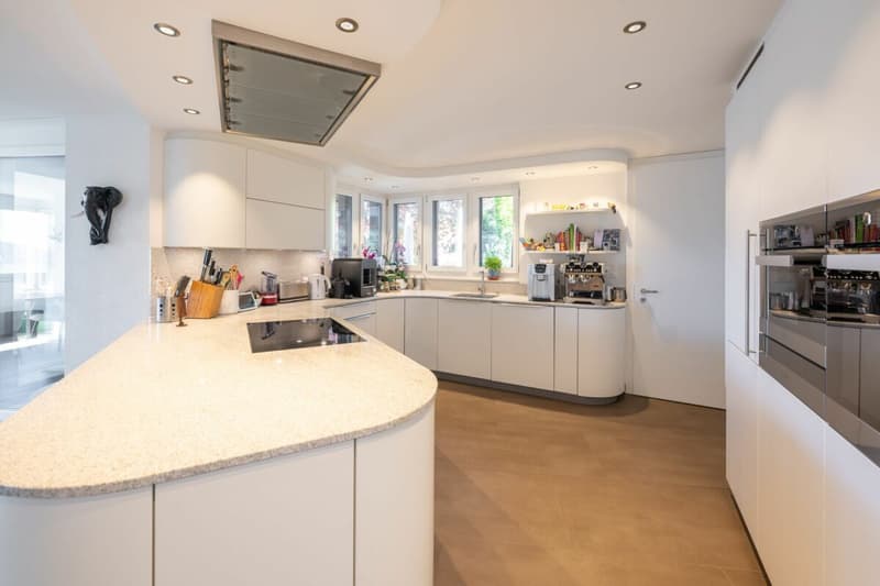 Maisonette-Wohnung mit atemberaubender Seesicht und Panoramablick (3)
