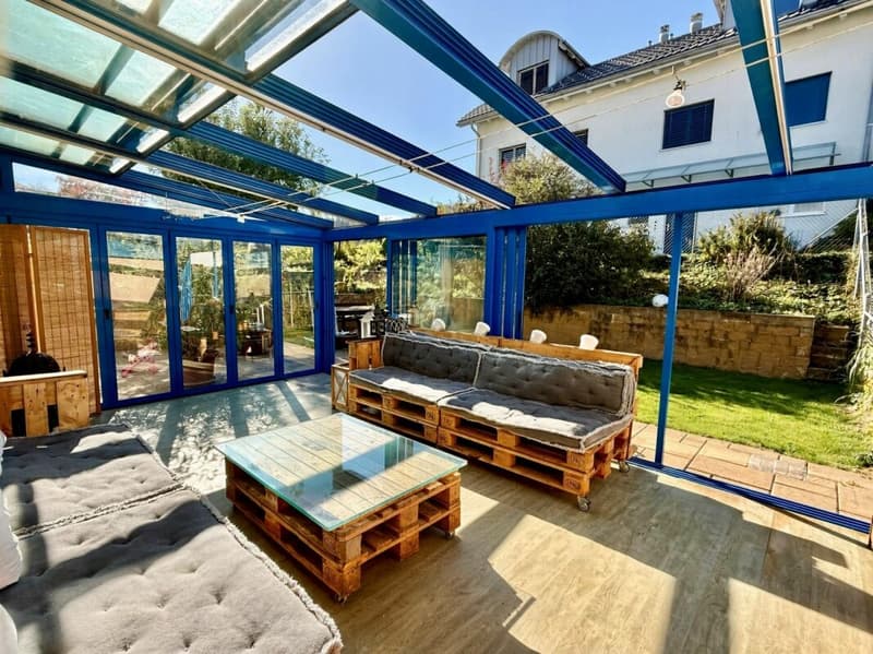 Grosszügiges 6.5-Zimmer-Doppeleinfamilienhaus mit Wintergarten an ruhiger und sonniger Wohnlage (7)
