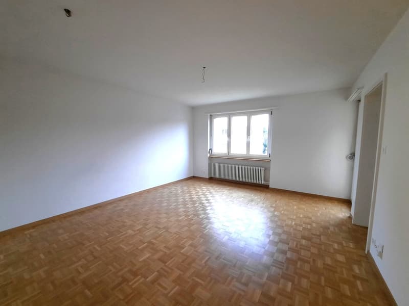 Charmante Wohnung mit bester Anbindung und Wohlfühlcharakter (4)
