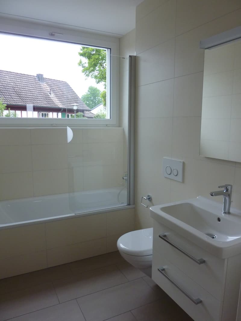 Attraktive Minergie-Wohnung mit grosser Loggia (7)