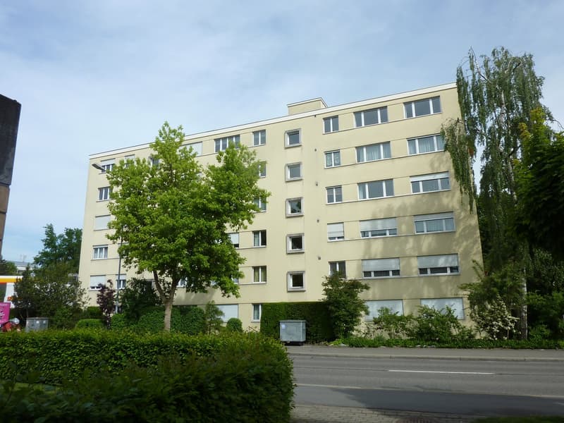 Attraktive 5-Zimmerwohnung mit praktischem Grundriss (7)