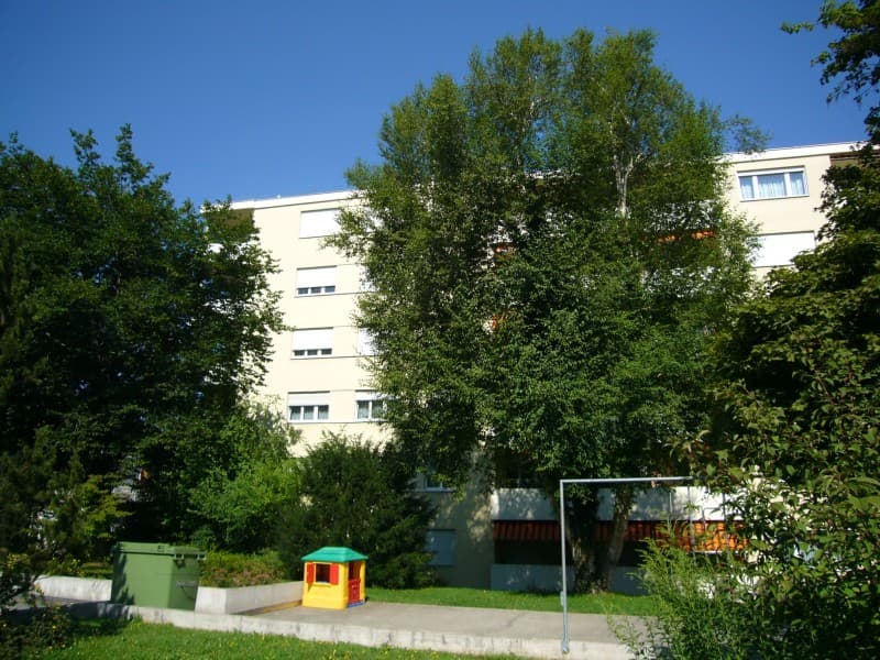 Attraktive 5-Zimmerwohnung mit praktischem Grundriss (8)