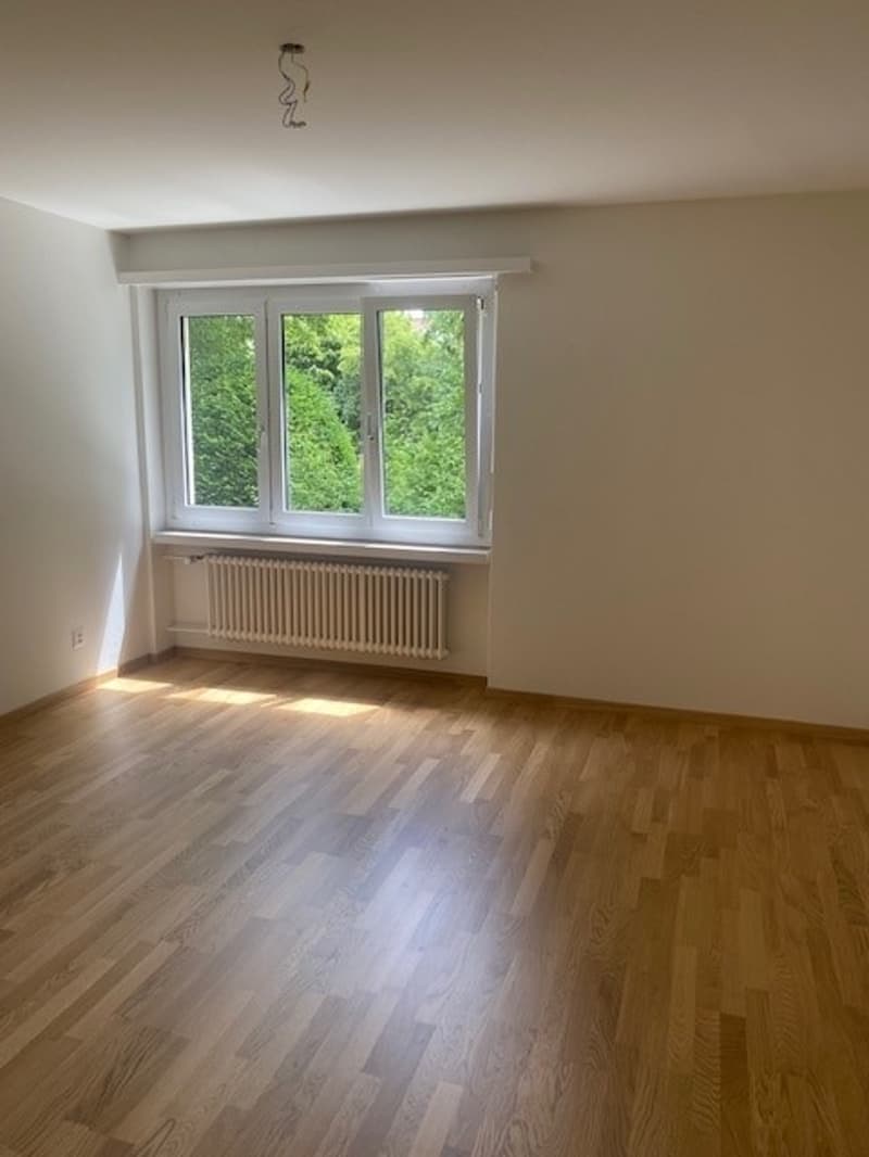 Attraktive 5-Zimmerwohnung mit praktischem Grundriss (4)