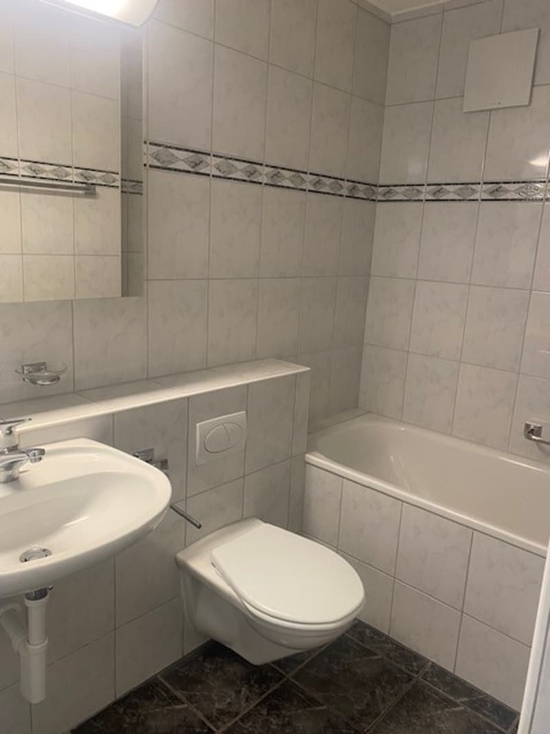 Attraktive 5-Zimmerwohnung mit praktischem Grundriss (2)