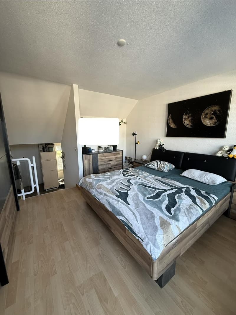 Helle 2.5-Zimmer-Maisonettewohnung in Birmensdorf ZH Ruhiges Wohnen mit guter Anbindung (5)