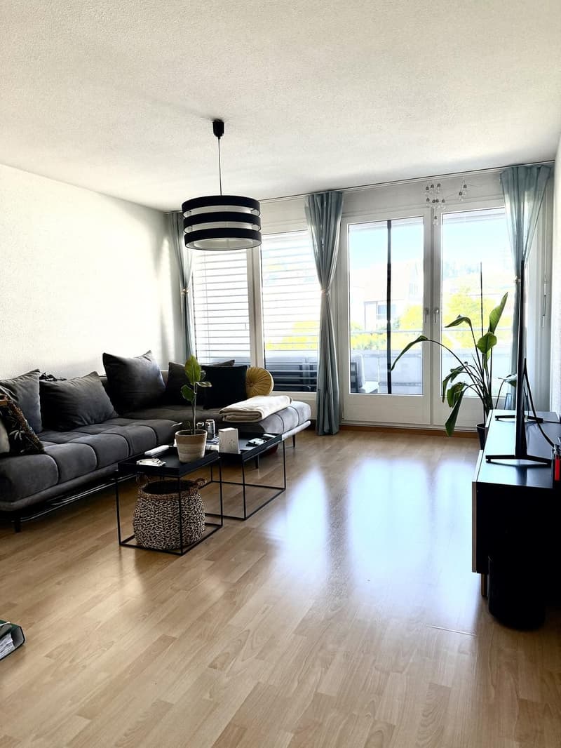 Helle 2.5-Zimmer-Maisonettewohnung in Birmensdorf ZH Ruhiges Wohnen mit guter Anbindung (4)