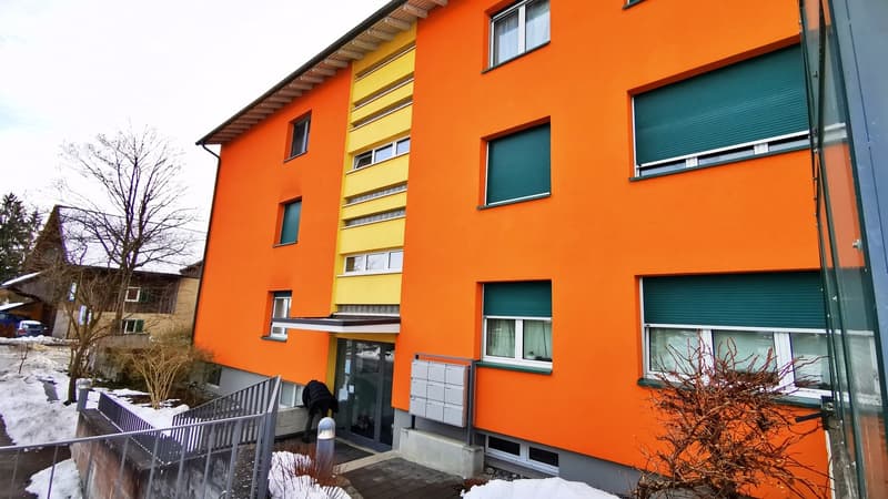 Charmante 2.5-Zimmer-Wohnung in Oberglatt (1)