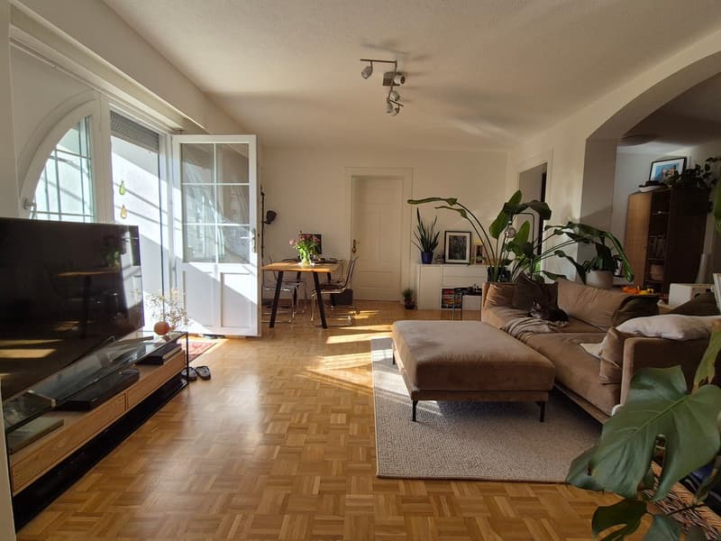 Garden apartment on a private street with a beautiful view (5)