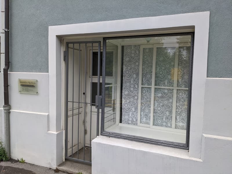 charmantes Atelier mit Schaufenster (2)
