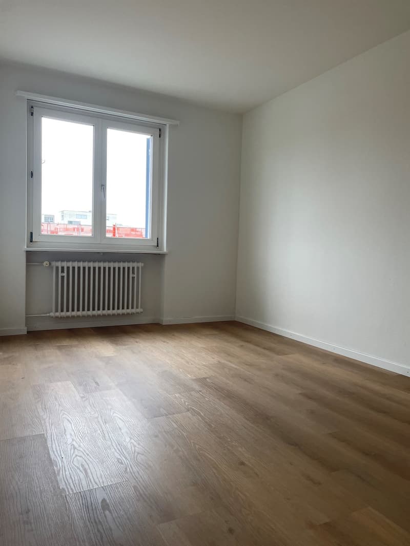 Befristete 3-Zimmerwohnung in Zürich-Schwamendingen (7)