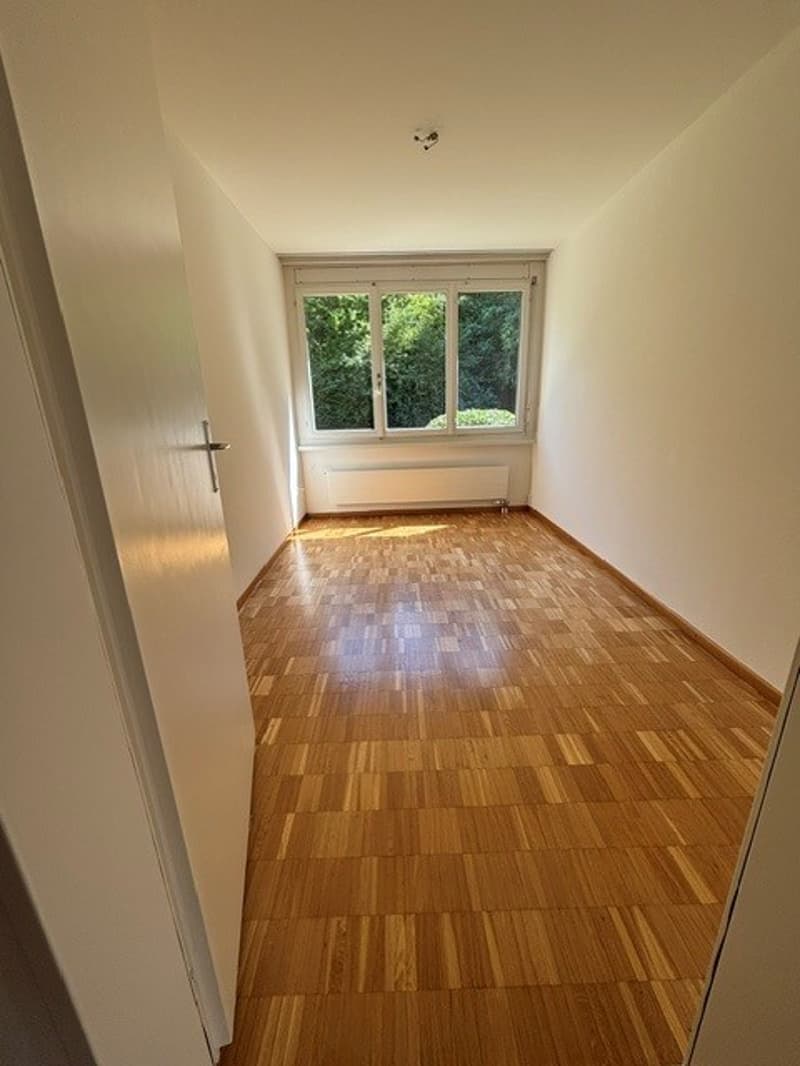"Möchten Sie zentral und doch im Grünen wohnen?" (6)
