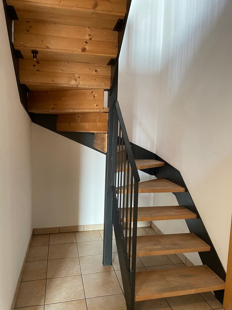 Scala interna che porta dal 2 al 3 piano (Duplex)