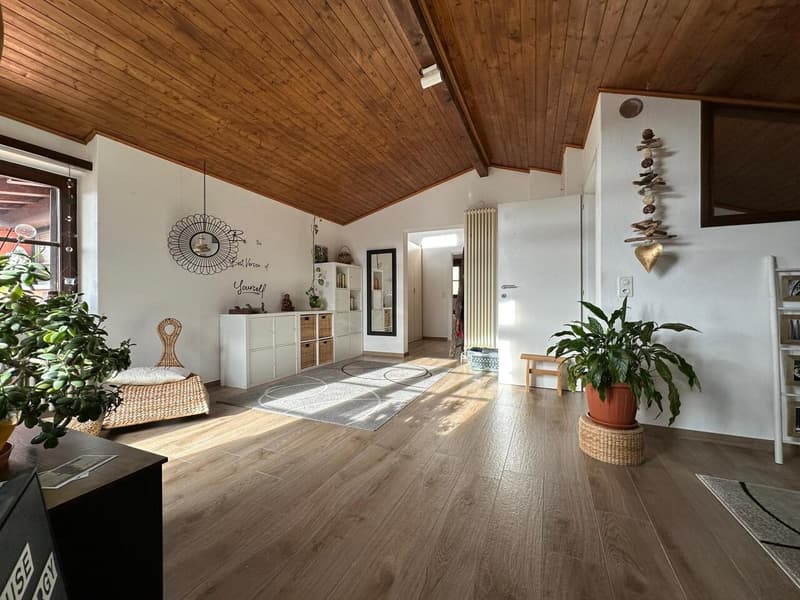 Casa bifamiliare con Rustico e giardino nel nucleo (12)
