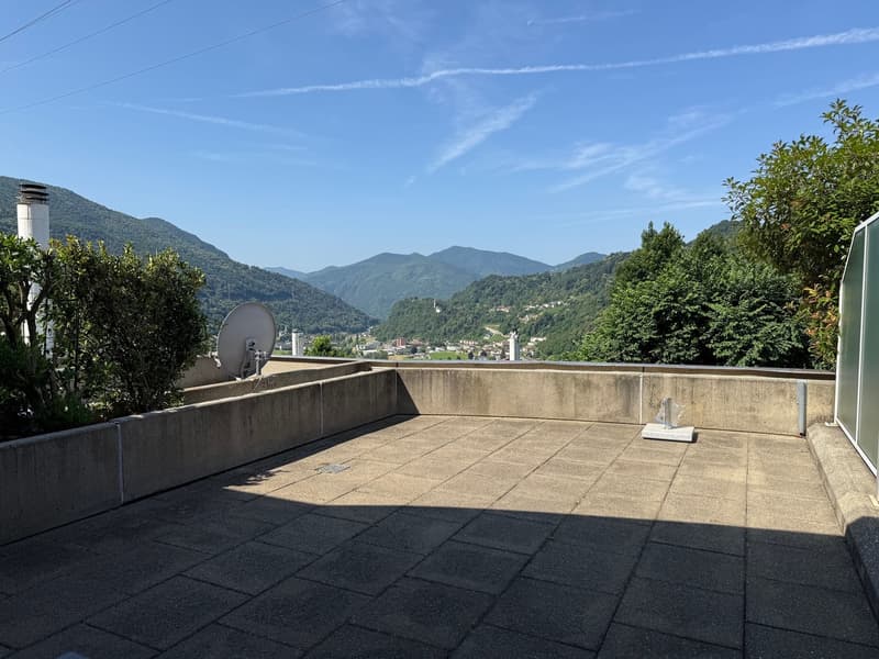 2.5 locali con AMPIA TERRAZZA - 2.5 Zimmer Wohnung mit GROSSER TERRASSE !! (5)