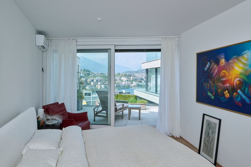 Stupendo 4,5 locali con vista lago in residenza prestigiosa (6)