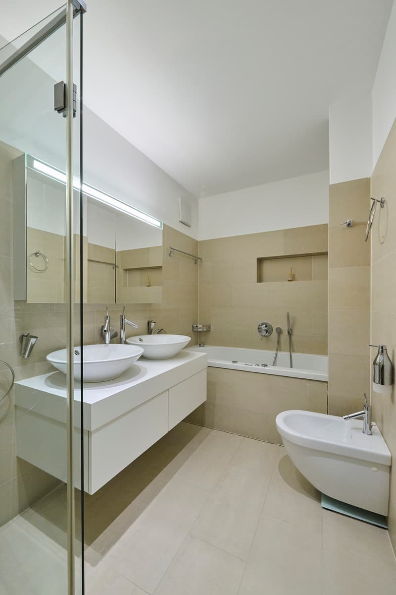 Stupendo 4,5 locali con vista lago in residenza prestigiosa (11)