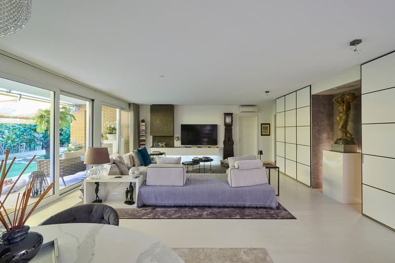 RESIDENZA NAUTILUS: Prestigioso 5,5 locali con giardino (4)