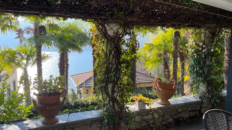 Valsolda: Bellissima villa ristrutturata sul lago di Lugano (2)