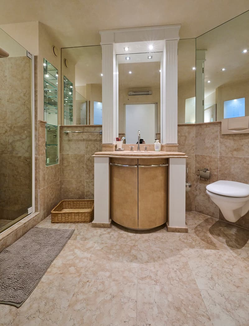 Imperdibile appartamento in residenza pieds-dans-l'eau con posto barca (13)