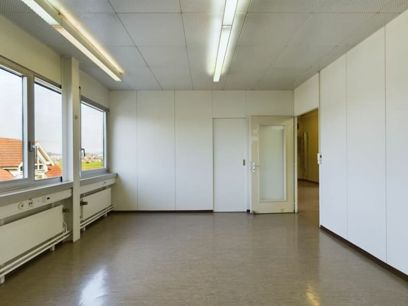 Espaces de bureau modernes et polyvalents à Hendschiken ! (6)