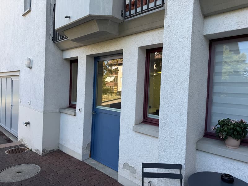 Charmantes Gewerbelokal / Büro in Brütten – ca. 20 m² (2)