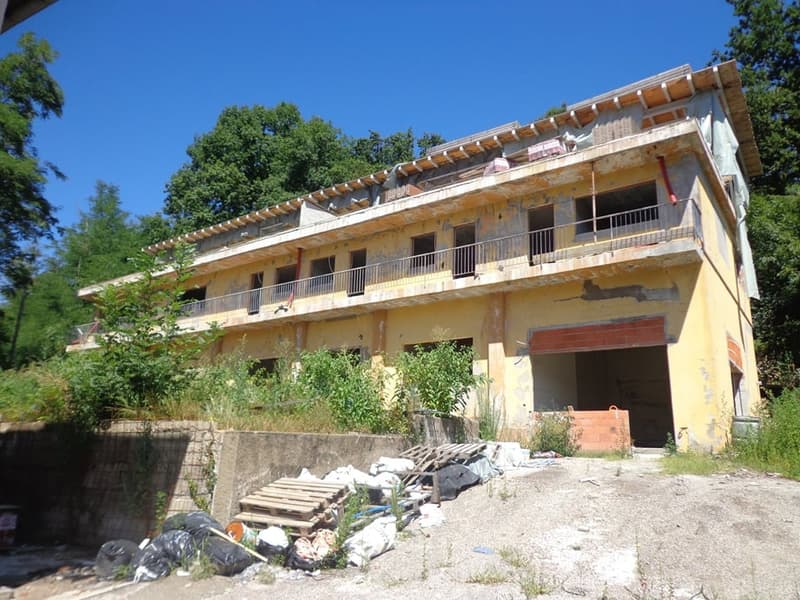 Aussergewöhnliche 3.5 Zimmer Gartenwohnung (im Rohbau) – Tessiner Lebensqualität vor der Haustür (6)