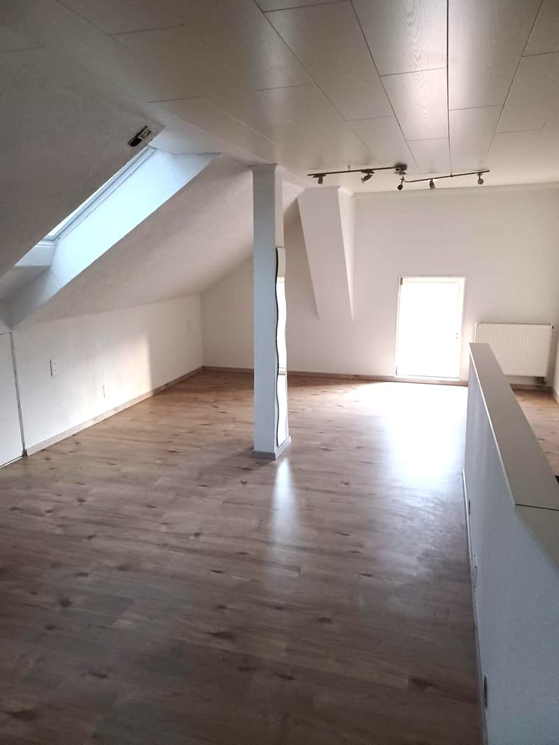 Selten grosszügige 6½ Zimmer Eigentumswohnung (10)